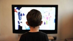 enfants-regardant-trop-la-television-maroc-casaboanca-orthophoniste